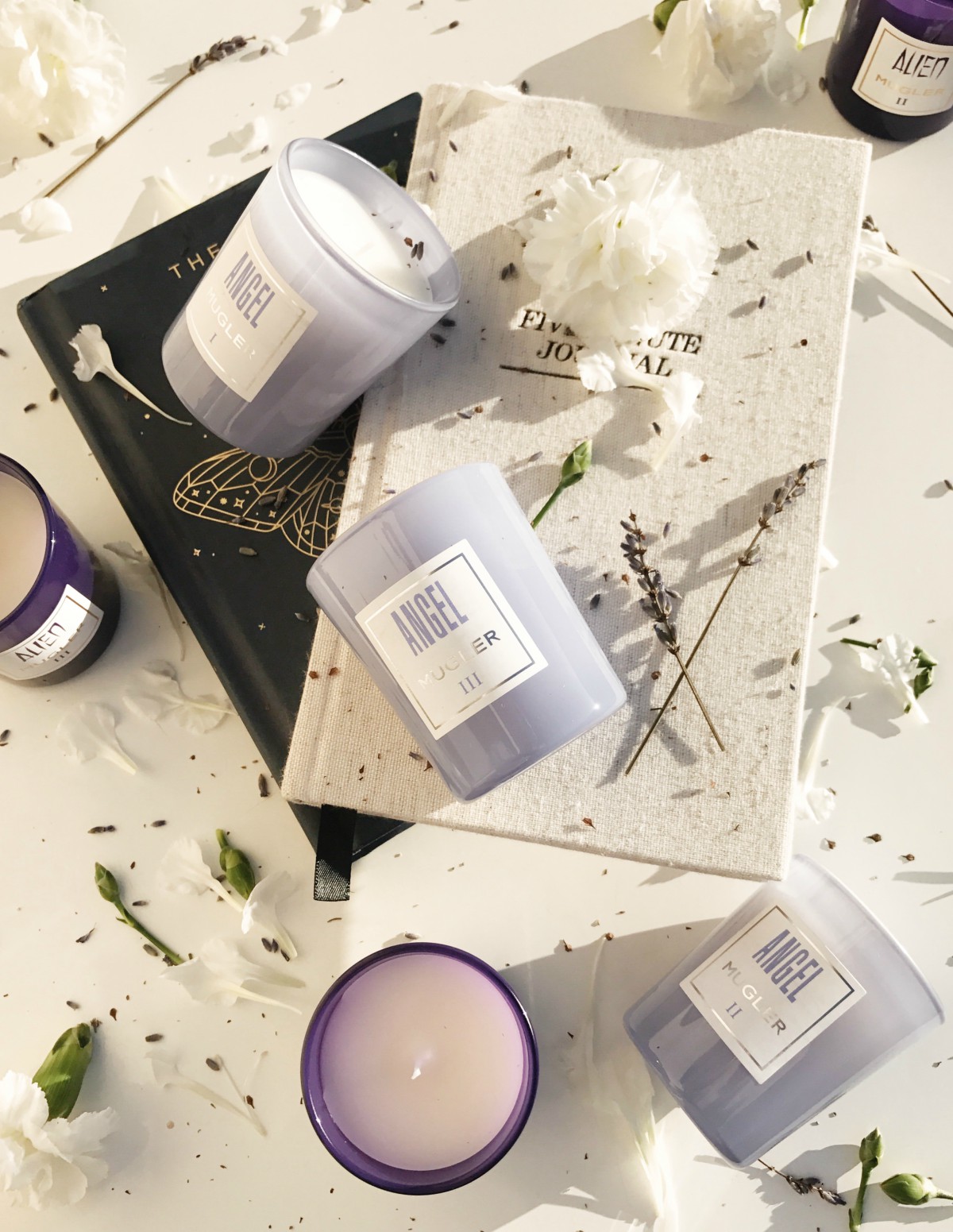 Aura discount mugler candle